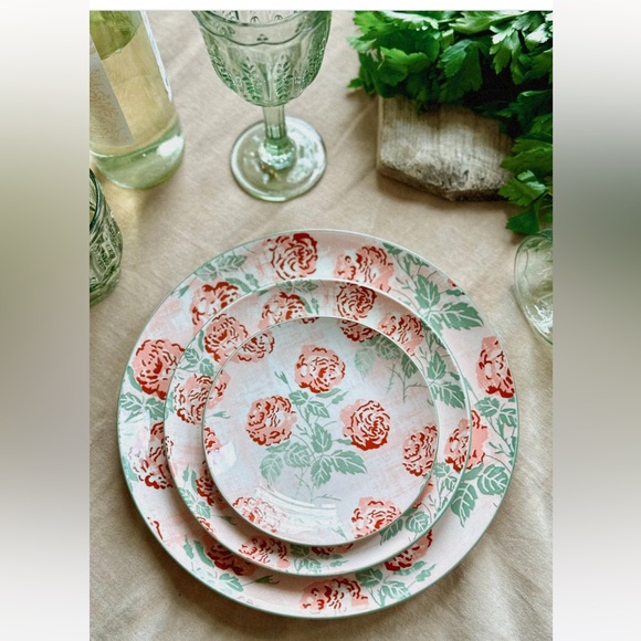Patina Vie Claudette Porcelain floral roses appetizer Plate - Picture 6 of 6